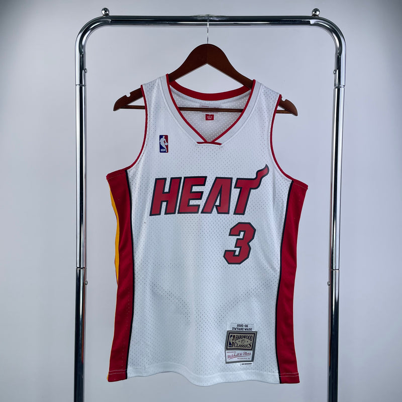 Miami Heat Hardwood Classics 2005/06 - WADE - Mitchell & Ness