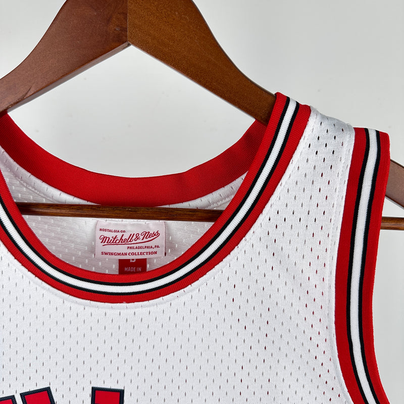 Chicago Bulls Hardwood Classics 1984/85 - JORDAN - Mitchell & Ness