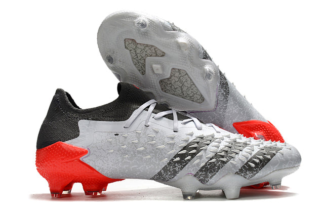 Chuteira Campo Adidas Predator Freak .1 FG White/Iron Metallic/Solar Red - Low